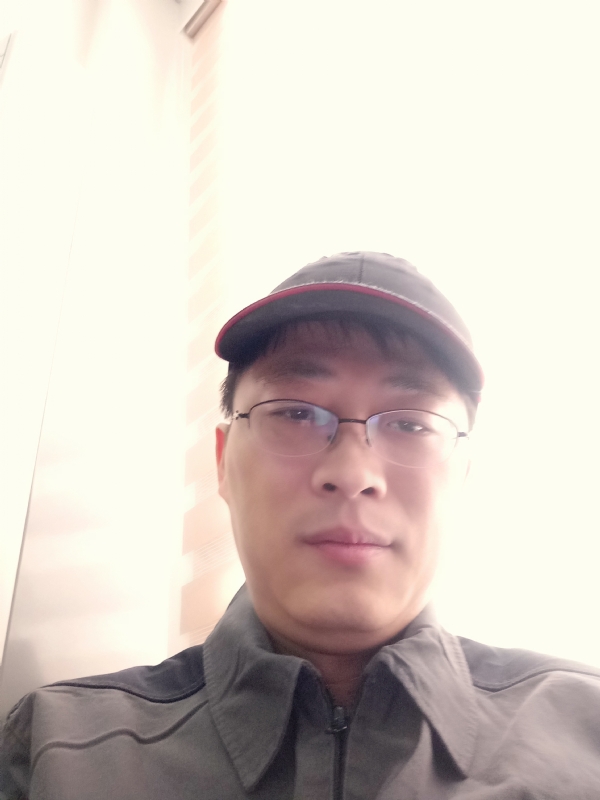 小马哥的第一张照片--哈密上门女婿服务网